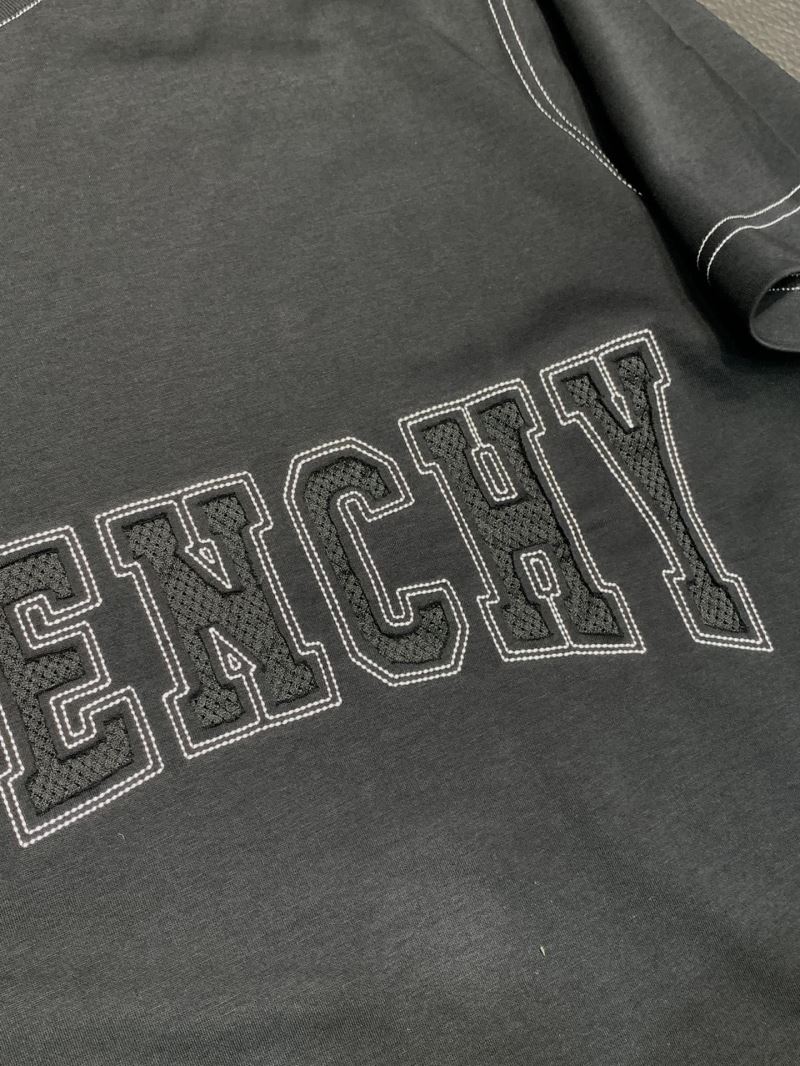 Givenchy T-Shirts